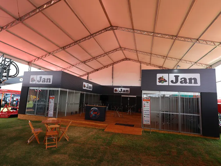 Estande da Jan na Show Rural